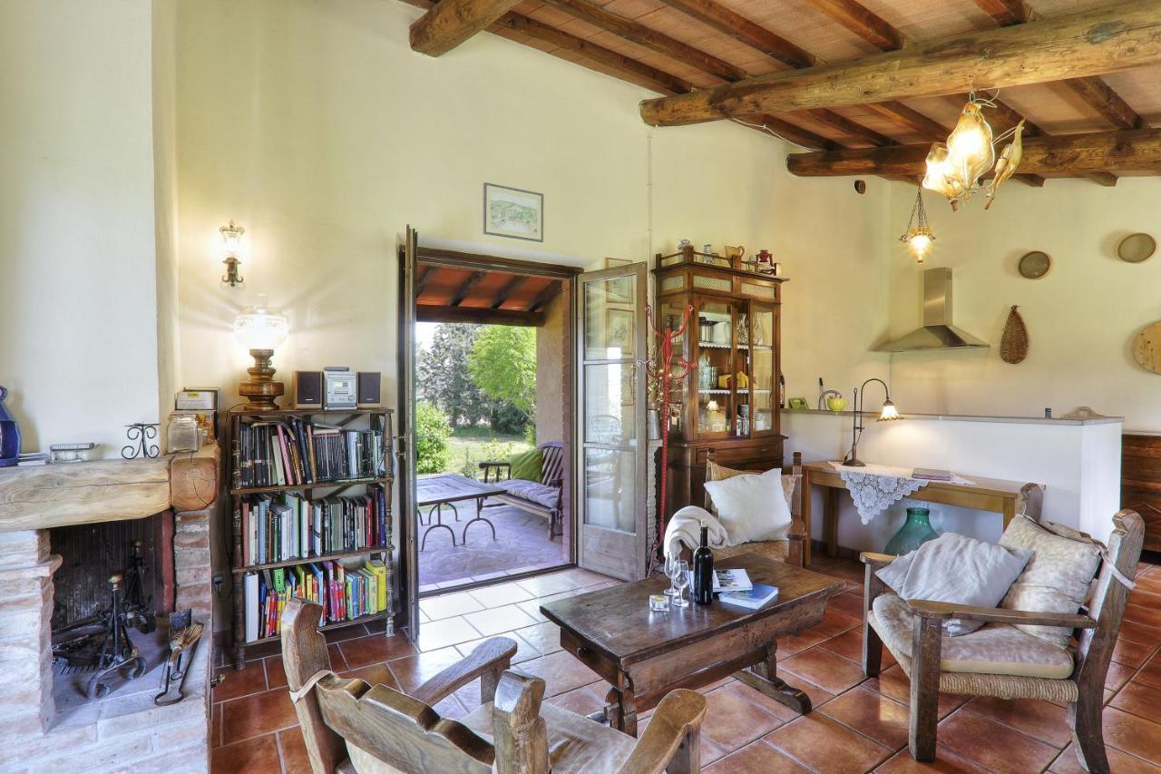 Appartamento Uva - Agriturismo Le Selvole โปมารันเช ภายนอก รูปภาพ